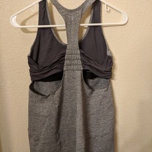 Lululemon gray tank